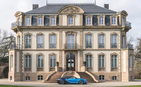 Siedziba Bugatti w Molsheim.