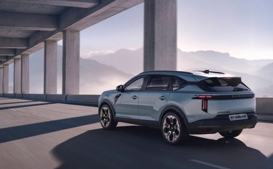Dacia Striker