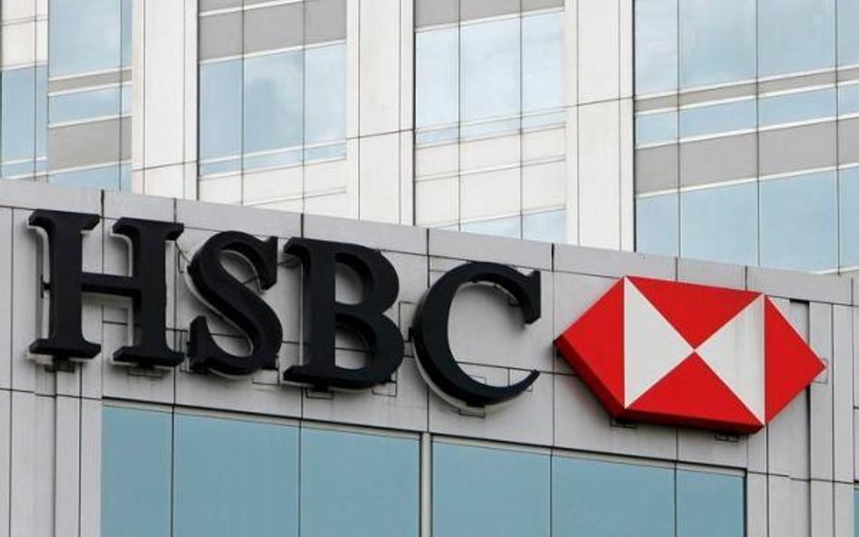 HSBC zwiększa zyski, ale obawia się kar