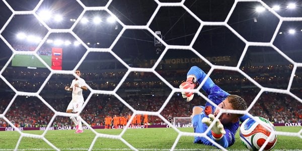 Rzuty karne na mundialu — bramkarze z roli ofiary stają się superbohaterami