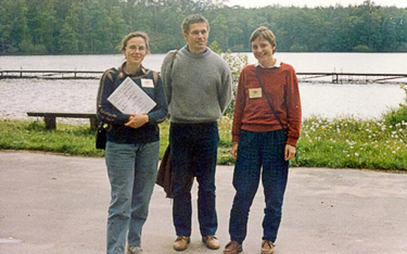 Bachotek, zapewne czerwiec 1989 Małgorzata Jeziorska, Joachim Sauer i Angela Merkel