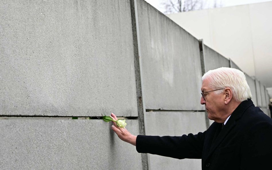 Frank-Walter Steinmeier podczas obchodów 35. rocznicy upadku muru berlińskiego