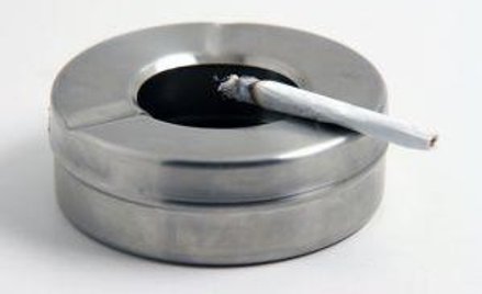 Palenie w pracy. O co chodzi pracodawcom: o zdrowie pracowników czy ich efektywność