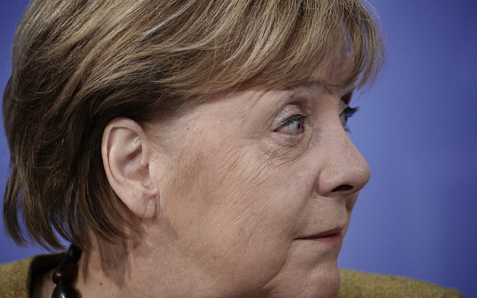 Merkel odmawia Putinowi produkcji szczepionki