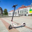 W centrum Sopotu obowiązuje sezonowy zakaz jazdy hulajnogami i rowerami