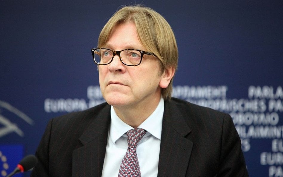 Verhofstadt życzy Petru powodzenia w walce z PiS