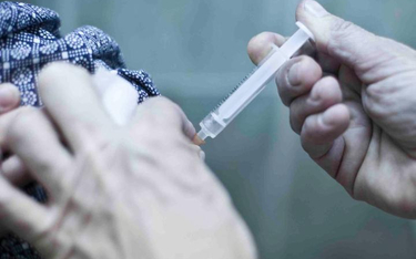 Szczepienie przeciw grypie ufundowane przez pracodawcę z PIT u pracownika