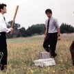 Scena z komedii Mike’a Judge’a „Życie biurowe” z 1999 roku. Pracownicy, sfrustrowani zwolnieniami, k