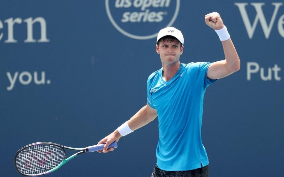 Tenis w Cincinnati: Hurkacz pokonał Murraya