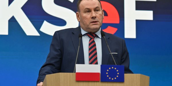 Niemal 400 tys. fałszywych faktur w 2025 roku. Fałszywki w KSeF nowym problemem?