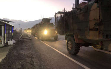 Turcja zwiększa liczbę żołnierzy na granicy z Syrią