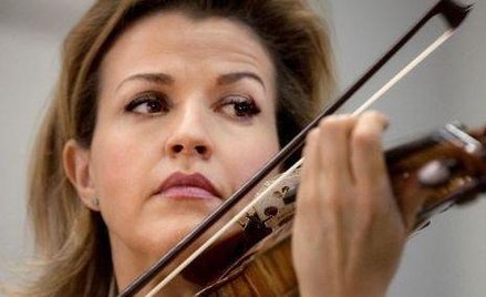 Goście podróżują po Polsce