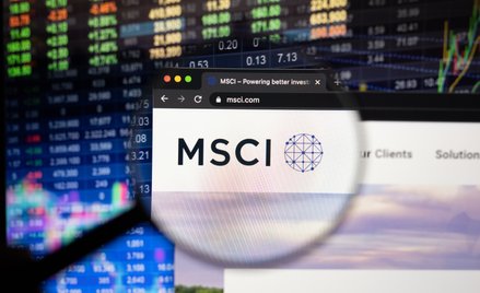 Zaskakujące roszady w indeksach MSCI. Awans GPW i Asbisu, spadek Pepco i Azotów