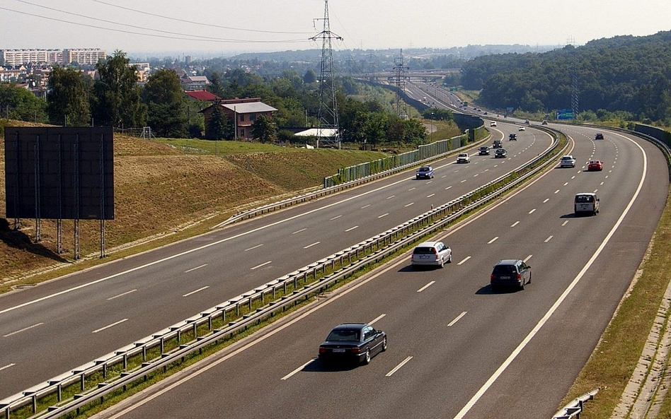 Stalexport podwyższa opłaty na A4 Katowice-Kraków. GDDKiA protestuje.