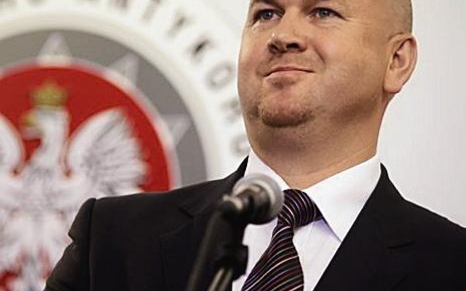 Z pracy Pawła Wojtunika zadowolony jest premier Donald Tusk