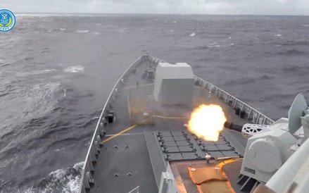 Chińskie okręty, samoloty i wojska lądowe uczestniczą w ćwiczeniach wokół Tajwanu