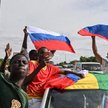 W niedzielę ok. 30 tys. osób wzięło udział w manifestacji poparcia junty w Niamey. Widziano rosyjski