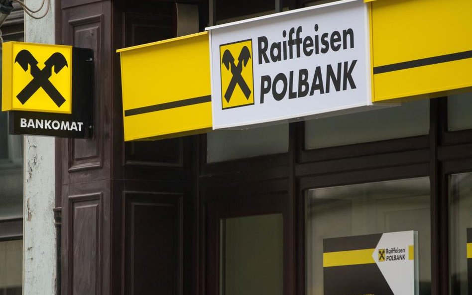Raiffeisen wciąż na sprzedaż
