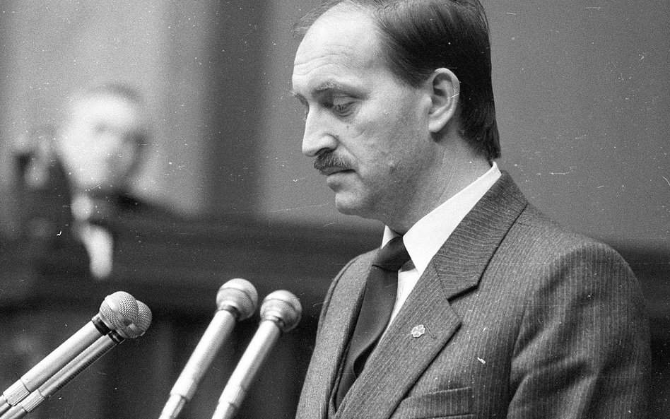 Aleksander Bentkowski w dniu powołania rządu Tadeusza Mazowieckiego, 12 września 1989 roku