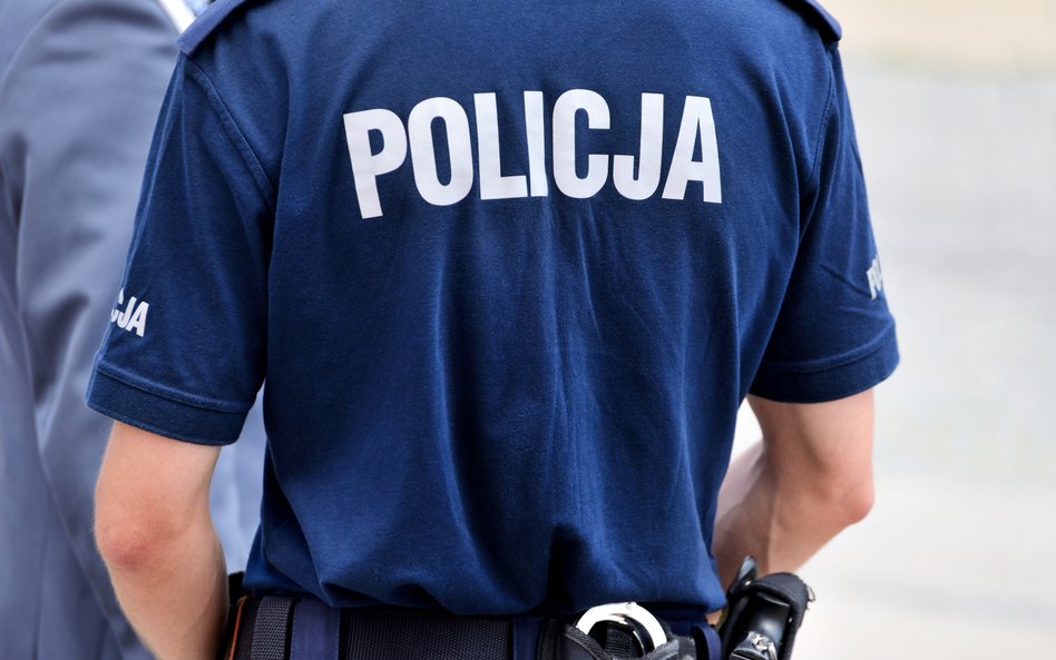 Brakuje 13 tysięcy policjantów. Jak zostać funkcjonariuszem?