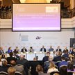 Makroekonomiczne wyzwania i technologiczne trendy zdominowały debatę prezesów największych banków w 