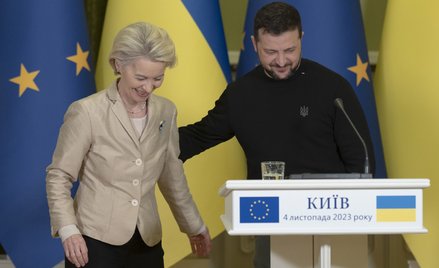 Ursula von der Leyen, przewodnicząca Komisji Europejskiej i Wołodymyr Zełenski, prezydent Ukrainy, p