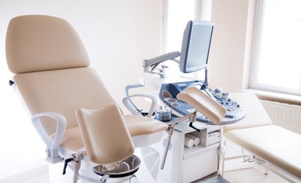 Holandia: Ginekolog ojcem 500 dzieci. Mężczyzna stanie przed sądem