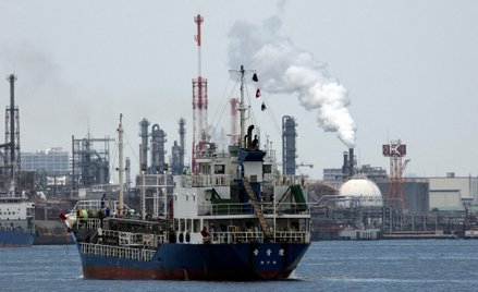 W ocenie OECD w bilansie ryzyk dla krótkoterminowych perspektyw wzrostu PKB na świecie wojna USA i I