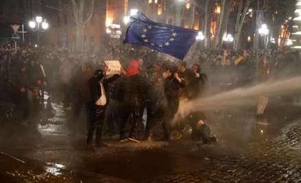 Gruzja. Gwałtowne spory o "zagranicznych agentów"