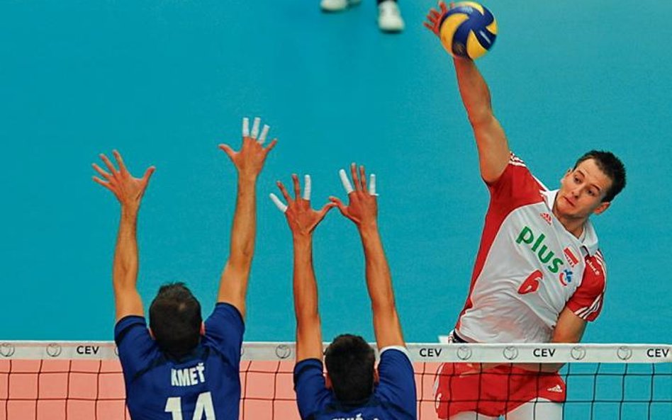 Bartosz Kurek atakuje nad słowackim blokiem
