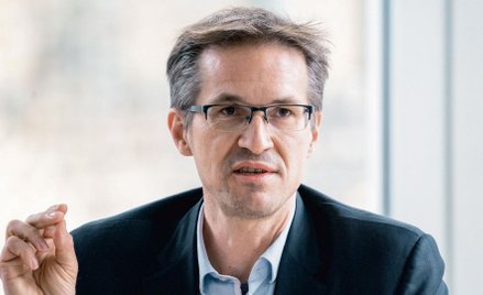 Gerald Knaus: Macron podważa Schengen, bo walczy o reelekcję