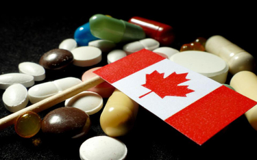 The Guardian: Tańsze lekarstwa z Kanady
