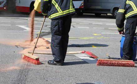 Porządek po wypadku ma zrobić zarządca drogi
