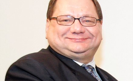 Ryszard Kalisz podsuwa antypisowską "narrację" dziennikarzom