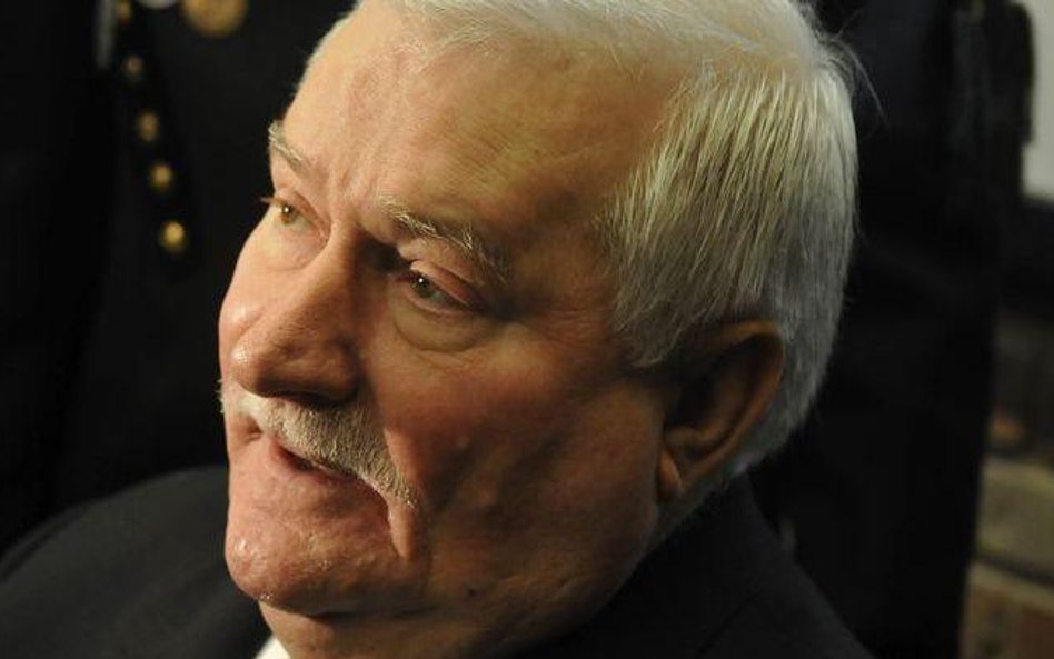Wałęsa: kazałbym ich spałować