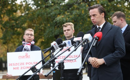 Współprzewodniczący Konfederacji, prezes Ruchu Narodowego poseł Krzysztof Bosak zachęcał do wzięcia 