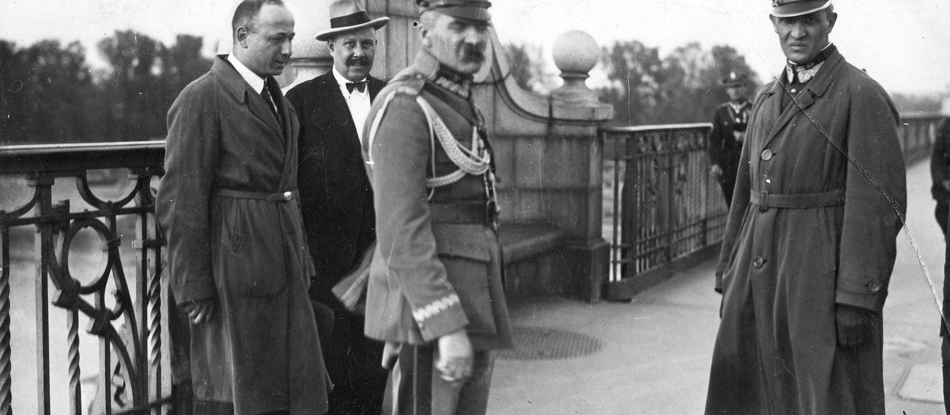 Polska w pułapce chaosu. Dramatyczna droga do przewrotu majowegoi z 1926 roku