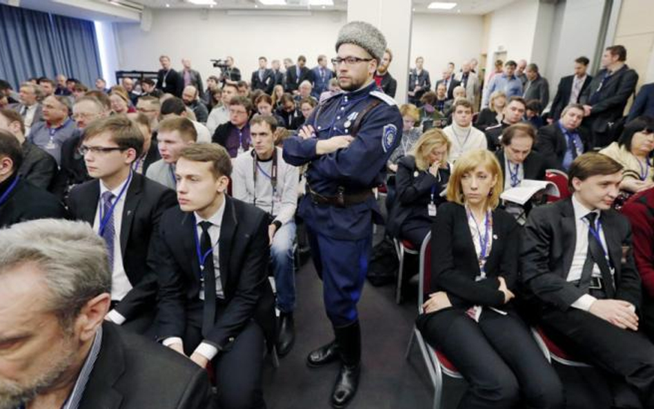 Kozacy i deputowani Parlamentu Europejskiego, czyli zjazd skrajnej prawicy w Petersburgu