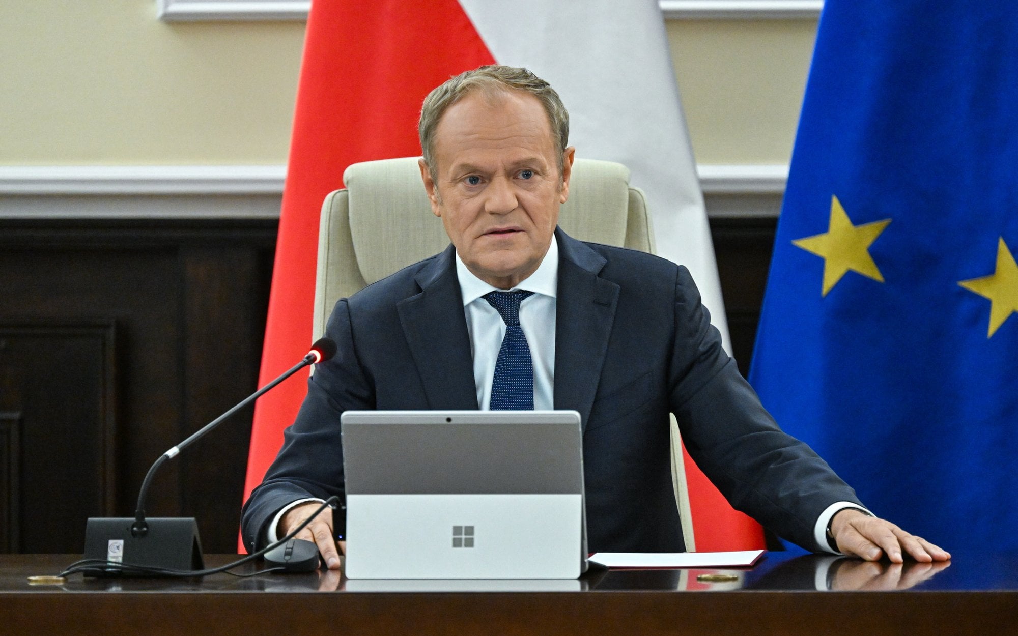 Премьер-министр Дональд Туск: Мы не отказываемся от CPN. Мы будем дуть на холод