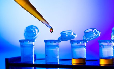 Senat przyjął ustawę o in vitro bez poprawek