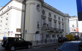 W czasie warsztatów teatralnych uczestników czekają ćwiczenia z improwizacji, pracy z ciałem i głose