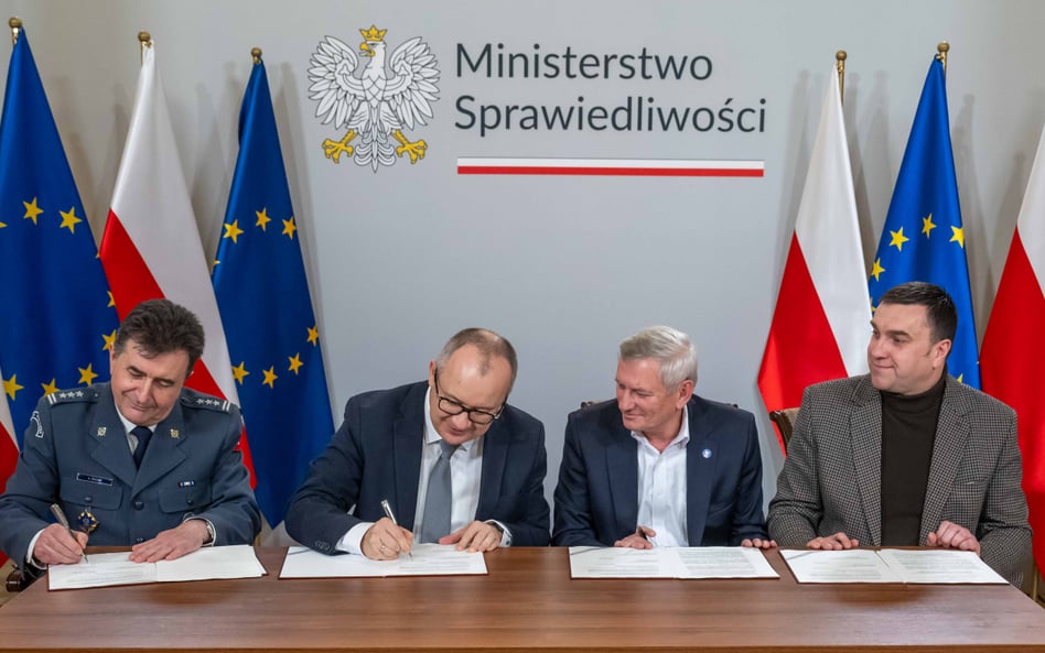 Jest porozumienie Ministerstwa Sprawiedliwości z przedstawicielami związków zawodowych Służby Więzie