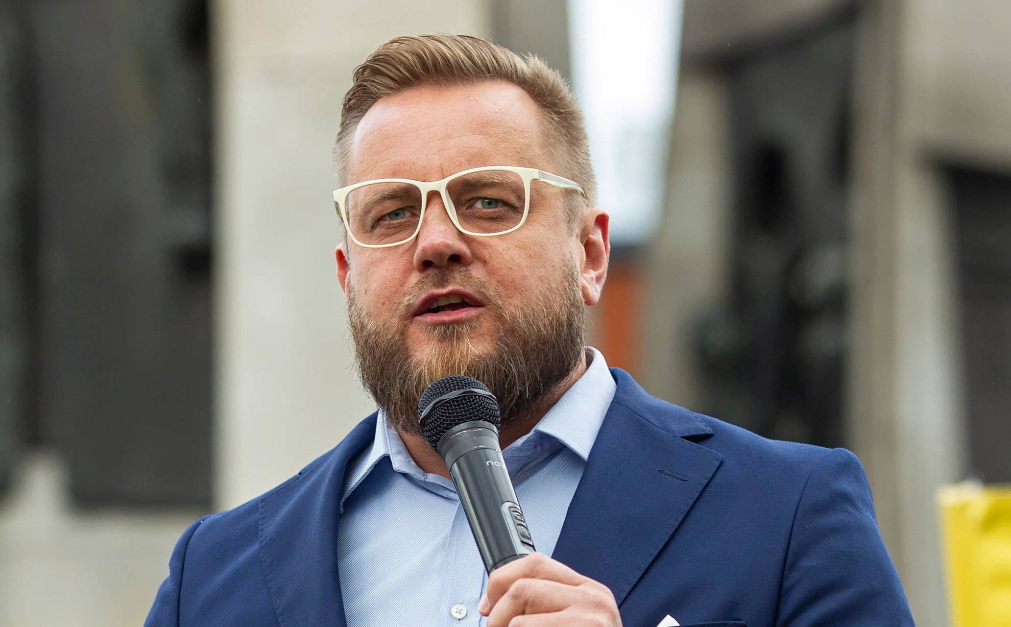 Wątpliwości wokół podpisów Tanajny. Czy sprawą zajmie się prokuratura?