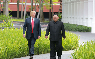 Trump: Żadnych gier wojennych w czasie negocjacji z Kimem