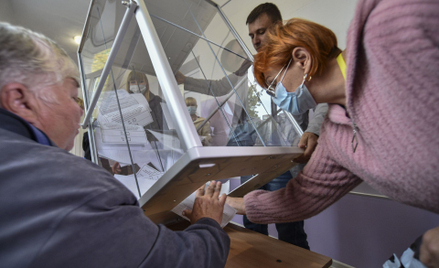 Liczenie głosów oddanych w pseudoreferendum