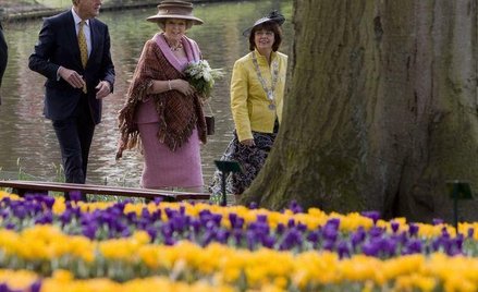 Holenderska królowa Beatrix na otwarciu wystawy kwiatowej