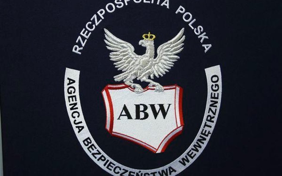 Adwokaci: Funkcjonariusz ABW nie powinien pracować w Wywiadzie Skarbowym MF