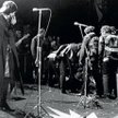The Rolling Stones (na zdjęciu po lewej) w 1970 r. w Altamont jako ochronę wynajęli członków motocyk