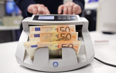 Kurs euro zdrożeje przed majówką przewidują analitycy