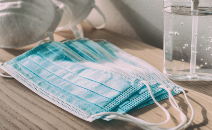 Instytut Kocha: Niemcy są już po szczycie letniej fali COVID-19